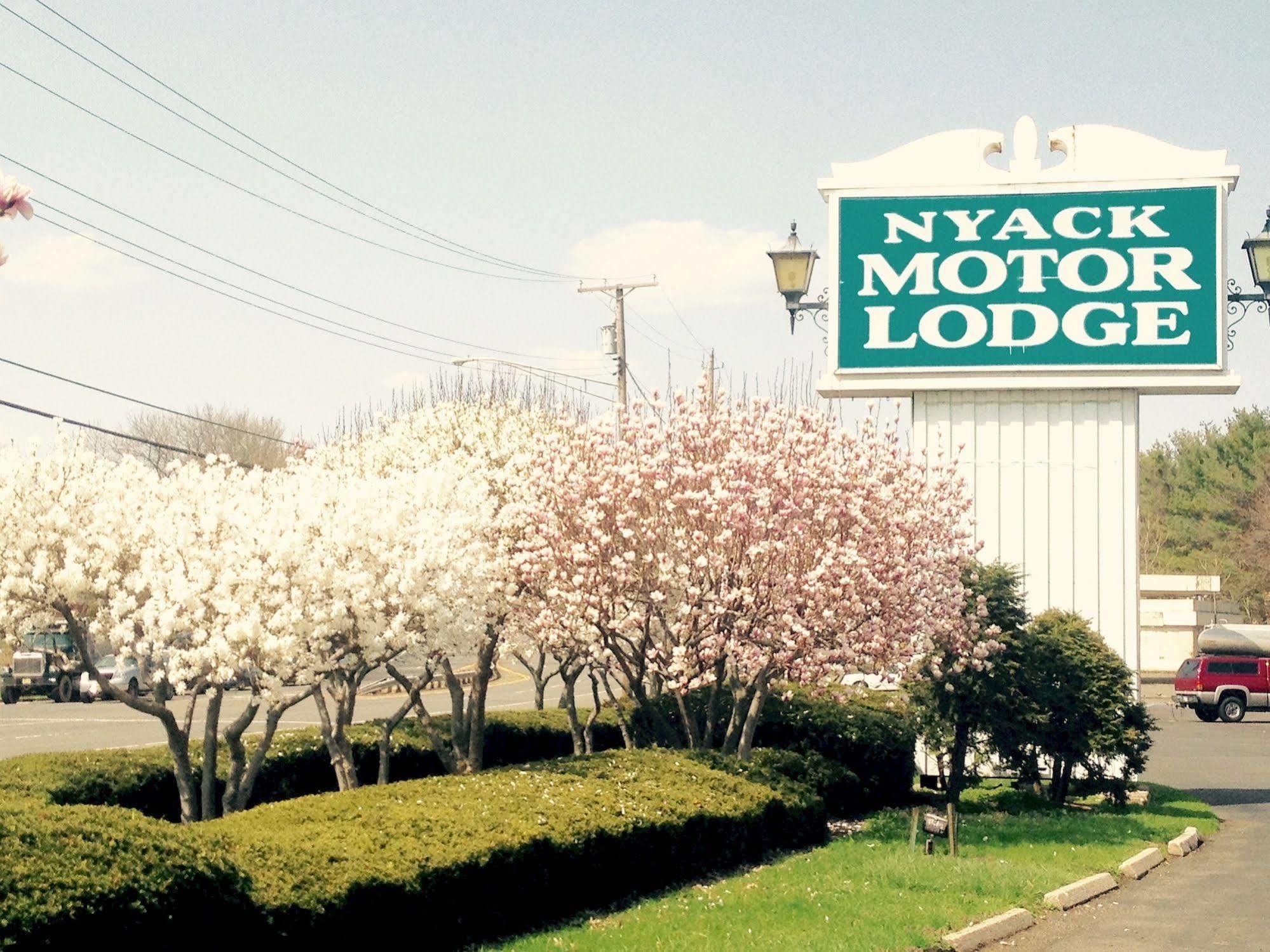 Tappan Zee Hotel West Nyack 외부 사진