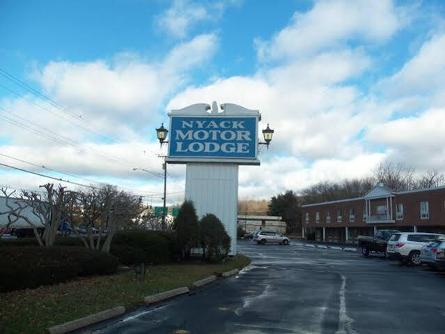Tappan Zee Hotel West Nyack 외부 사진